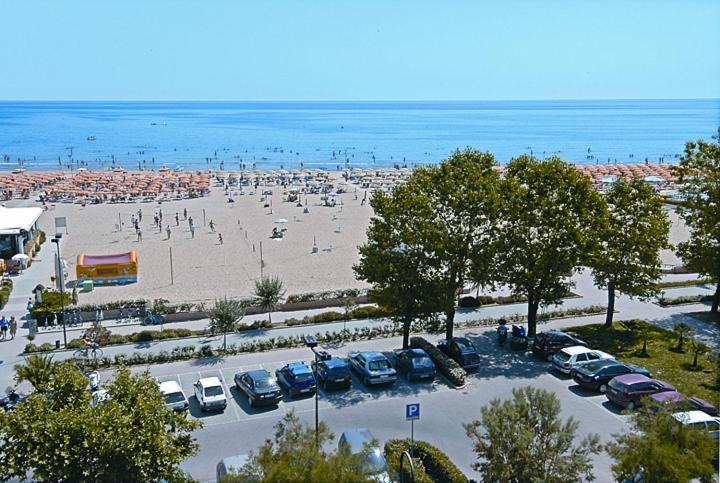 Hotel Miramare Giulianova Exterior photo